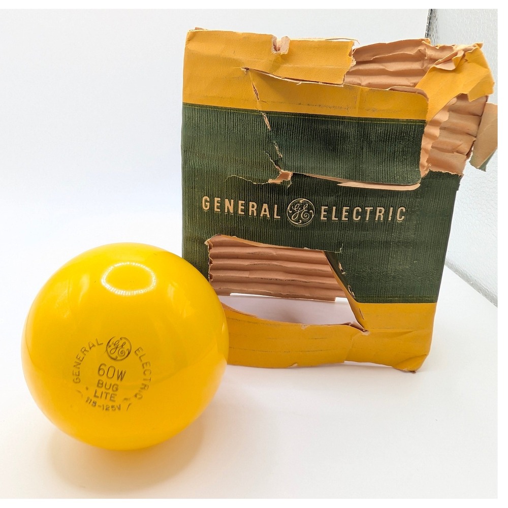 Vintage GE Bug-Lite 60W Yellow Outdoor Light Bulb with Original Box 115-125V